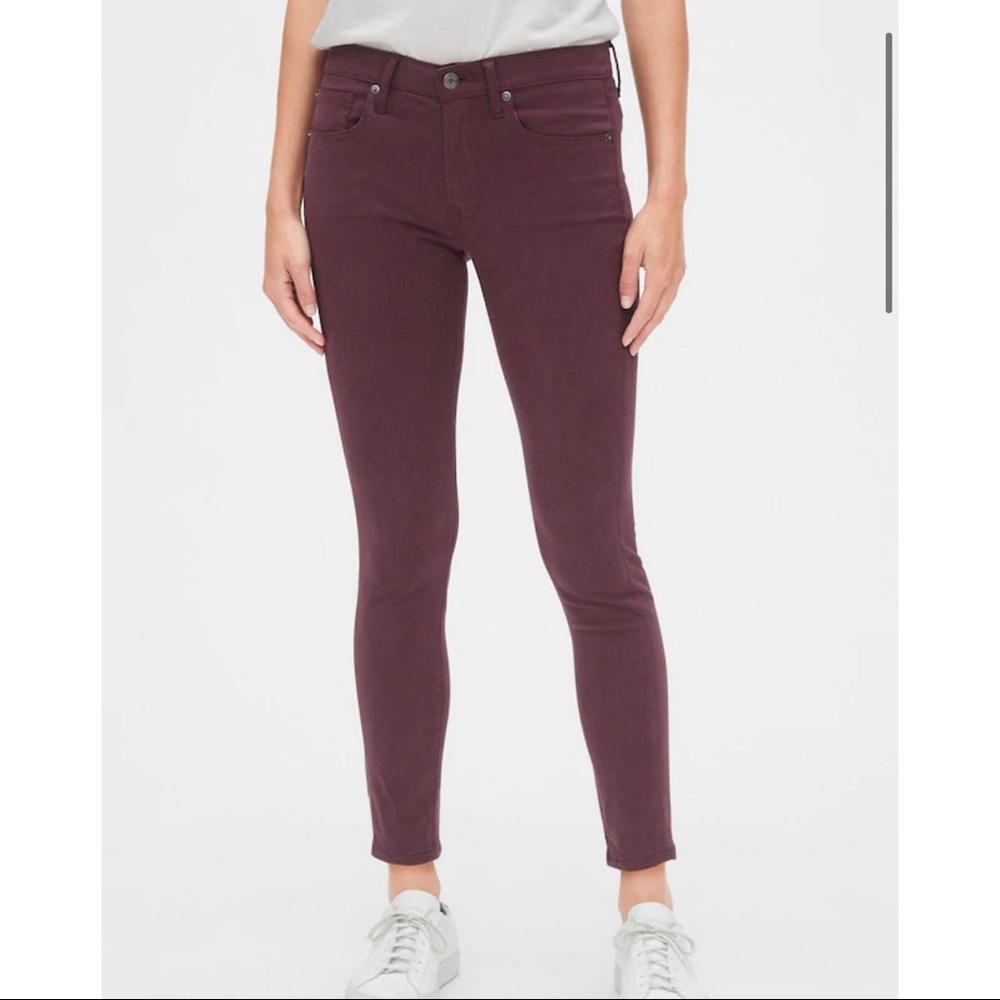 Dark Maroon Low-Rise Skinny Jeans
